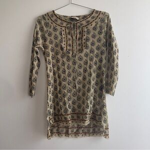 Mesh Paisley Printed Tunic with 3/4 Sleeves and Gold details